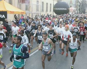Maratona di Reggio Emilia Citta' del Tricolore 2013 (18^ ed.). Saranno in 2800 allo start