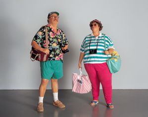 duane-hanson-tourists-ii-1988.jpg