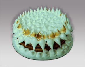tarta decorada con boquillas de pastelería