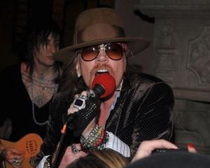 100214_guns-and-roses.jpg