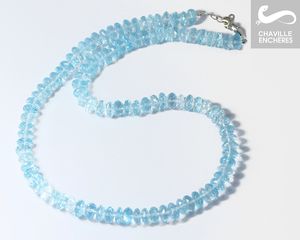 CHAVILLE-ENCHERES-collier-perles-de-topaze-bleue.jpg