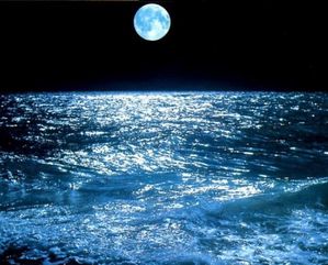 lune-sur-l-ocean 2