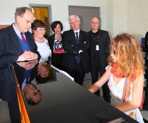 visite-Mitterrand-piano.jpg
