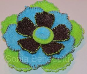 broche fleur fait main