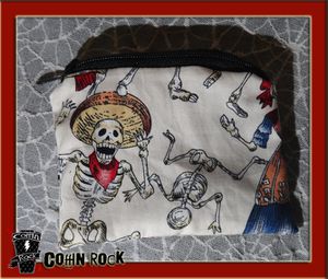 coffinrock-purse-skelettondancingblack.JPG