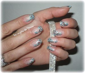 blog.embelli-vagues-blanc-noir-turquoise1.jpg