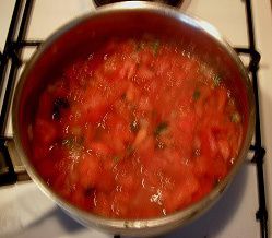 migote-de-sauce-tomate-oignon-et-herbes edited