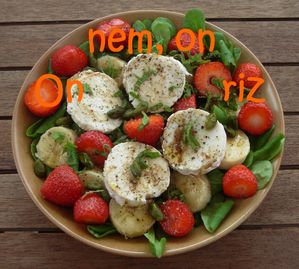 M-che-de-ch-vre-aux-fraises1.jpg