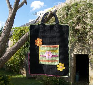 cabas au crochet mis en scene 300dpi 2