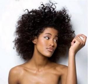 complement-alimentaire-cheveux-bienfaits-suit-L-1.jpeg
