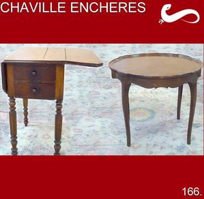 chaville encheres Table chevet abattants XIXème + statuet