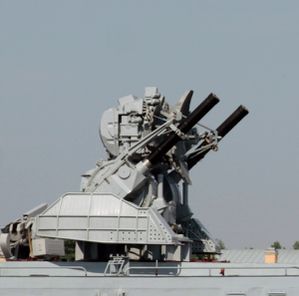 Kashtan-anti-aircraft-missile-gun-system.jpg