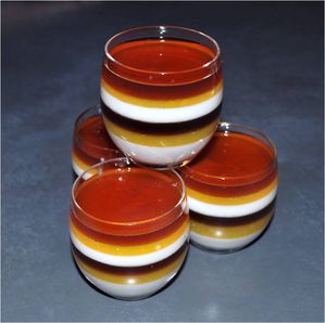 panna-cotta-gelee-d-orange-et-de-cassis-copie-1.jpg