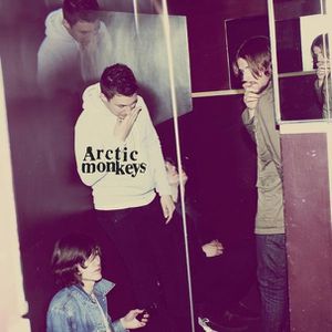 arctic-monkeys---humbug.jpg