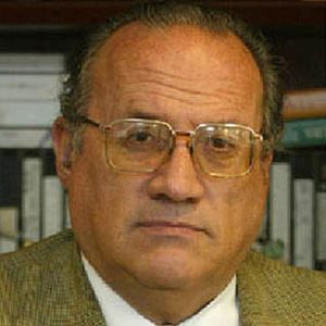 Dr.-Alberto-Maturana.jpg