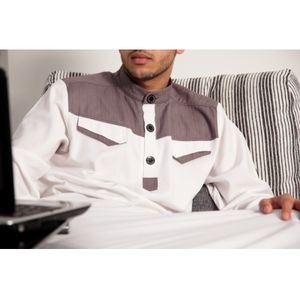 qamis 1