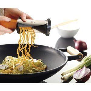 taille-spaghetti-de-legumes-spirelli-de-gefu-cooktoy-phare-.jpg