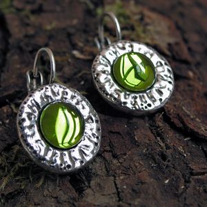boucles oreilles metal argente medievales vert100K093