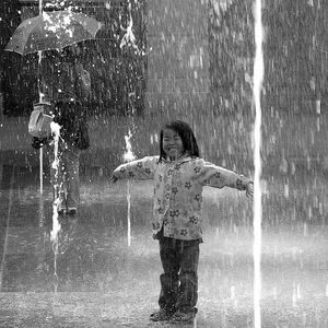 Enfant pluie