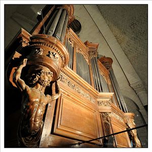 Orgue de Notre Dame de nantilly à Saumur - détails du buffet