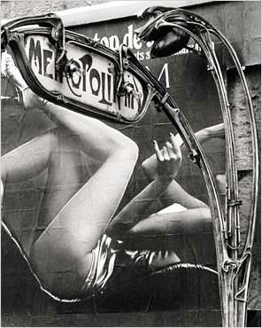 robert-doisneau les-jambes-du-metro-paris-1971
