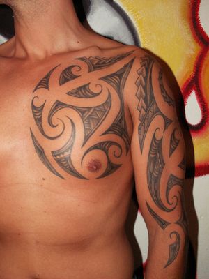 tatouage polynesien. Tatouage polynesien perso pour