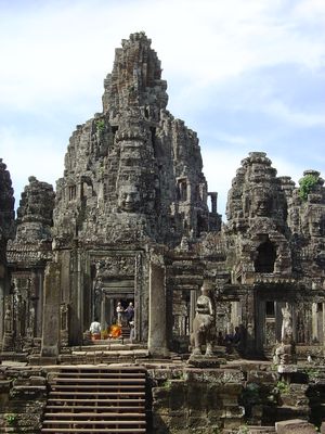Angkor-thom-le-Bayon--10-.jpg