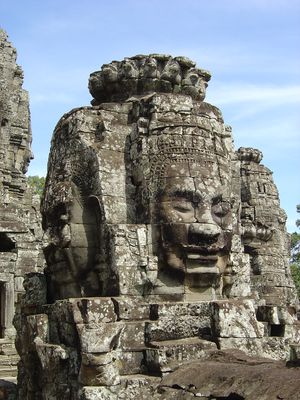 Angkor-thom-le-Bayon--14-.jpg
