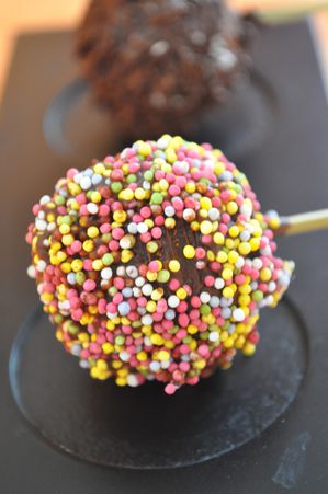 cake pops billes colorées