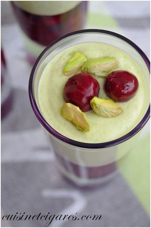 Griottes sous mousse de pistache Duo 20
