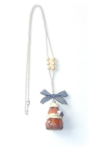 collier religieuse fimo 1