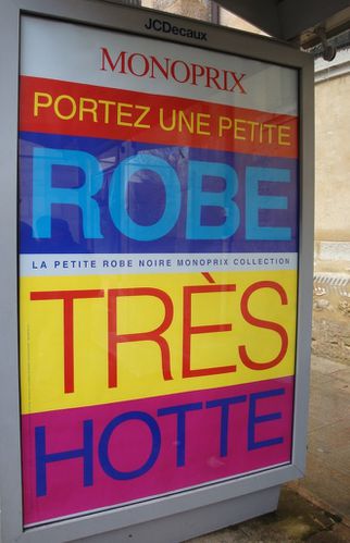 affiche Noël Monoprix robe