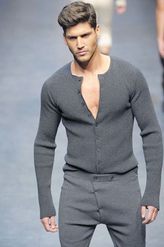 00460big_320x480.jpg