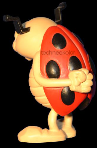 Figurine en résine par Pixi (2006).