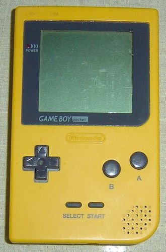 Nintendo---Game-boy-pocket---Console-jaune-.JPG
