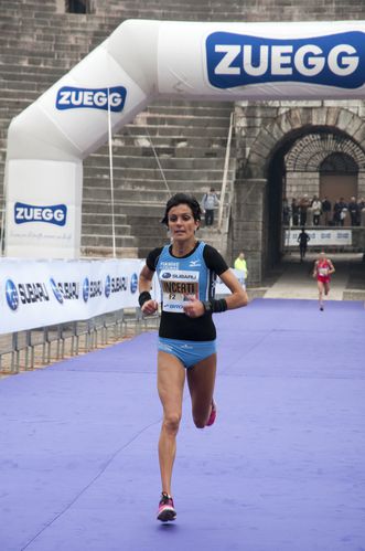 Giulietta and Romeo Half Marathon 2014 (7^ ed.). Ottimi piazzamenti dei Siciliani nel Campionato italiano FIDAL di maratonina. Anna Incerti vice-campionessa italiana di Mezza