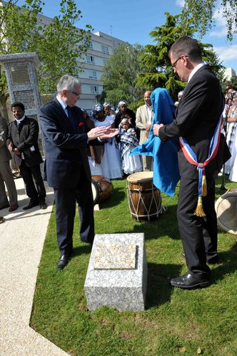 les-colonnes-de-la-liberte---Alfred-Jocksan--2-.jpg