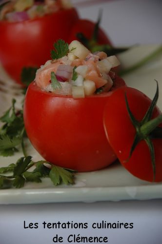 tomate-farcie-au-tartare-saumon--pomme-et-fenouil.jpg