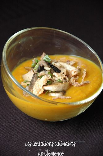 soupe de ptiron rôti poêlée de champignons, oignons frit