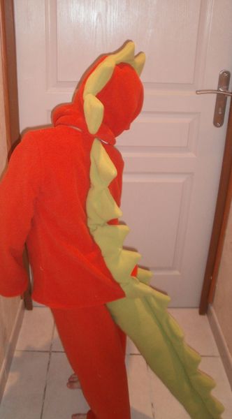 DINOSAURE SERVIETTES ET BAVETTES 058