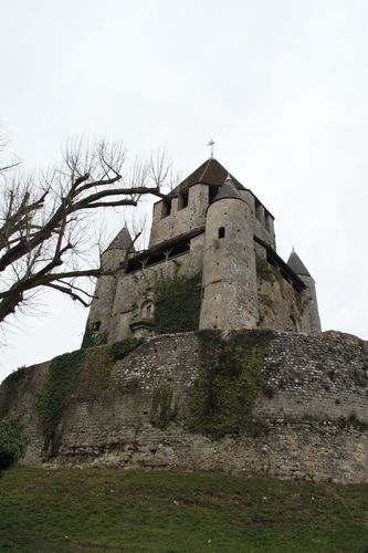 la-tour-de-cesar.JPG