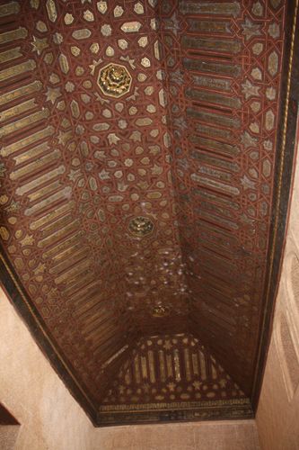 Almeria-3333-Plafond-en-forme-de-bateau-renverse-jpg
