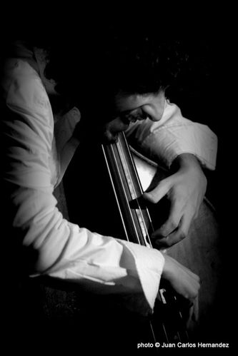 2007 omer avital au jazz standard new york 09