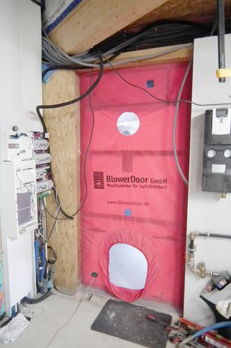 blow test door