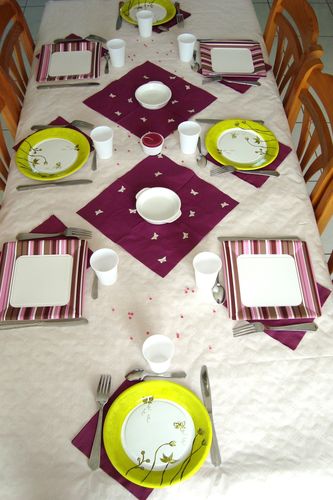 Foam Flower Crafts for Kids : Making Rose Petals for Kids' Crafts