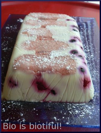 Terrine fondante fruis rouges chocolat blanc 3