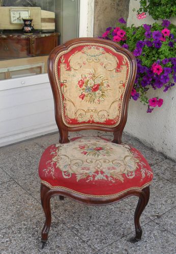 AV chaise Louis XV du XIX acajou et tapisserie ancienne