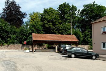 BRUYERES Lavoir juin2009 006 DxO