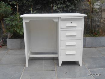 bureau année 50 prêt à peindre-145€