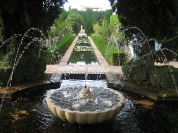 fontaines-jardins-prives-parcs-grenade-espagne-1826745868-9